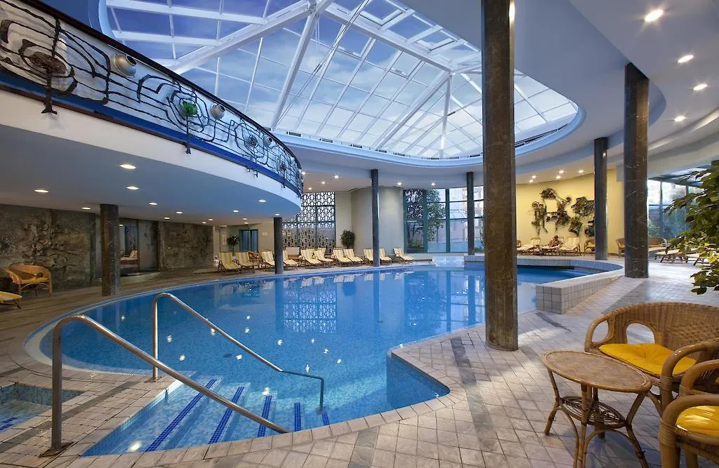 Hotel Bristol Buja Abano Terme 5*,  Italia